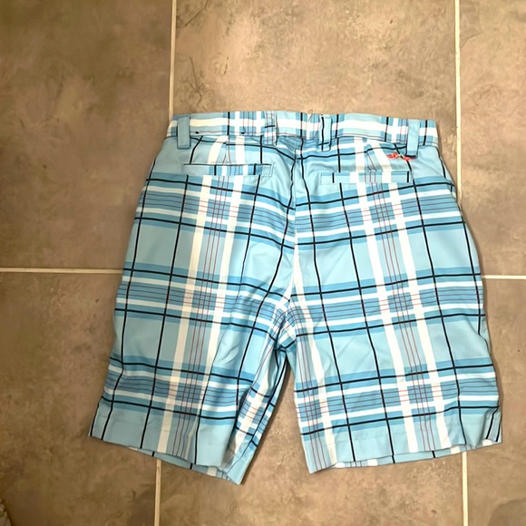Boys Golf shorts - Picture 2 of 5